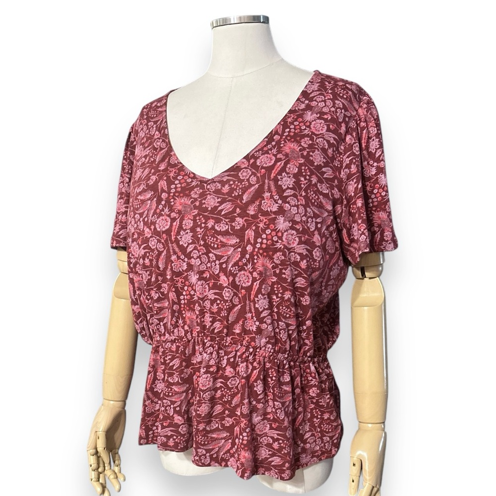 LUCKY BRAND Burgundy Floral Print V Neck Peplum Flutter Short Sleeve Top